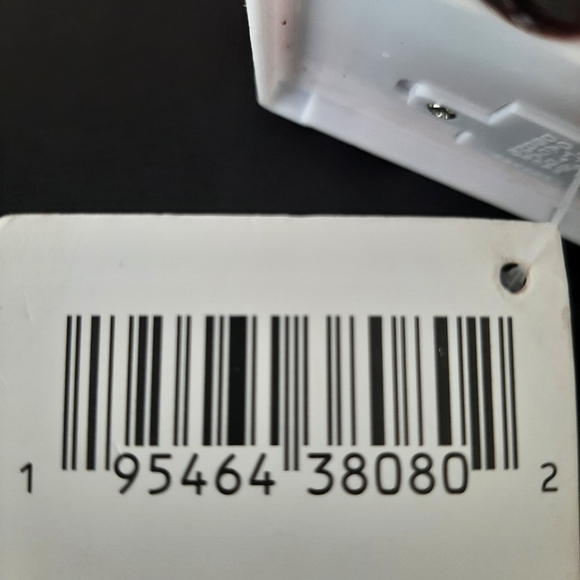 Cobblestone Corners RV Camper Figurine LED 4" Christmas Village Home Decor - Picture 12 of 12